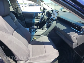 2023 Toyota Venza LE - miniatura 8