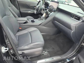 2023 Toyota Venza XLE - miniatura 8