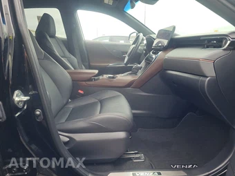 2023 Toyota Venza XLE - miniatura 8