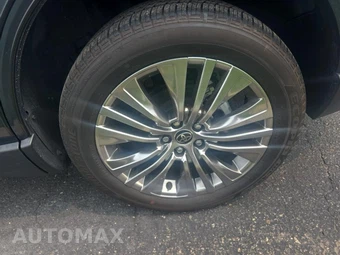 2023 Toyota Venza XLE - miniatura 11
