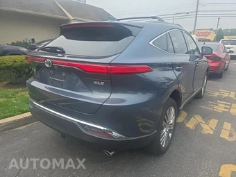 2023 Toyota Venza XLE - miniatura 4