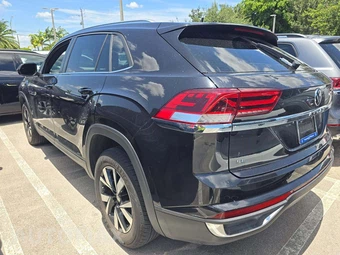 2023 Volkswagen Atlas Cross Sport 2.0T SE - miniatura 2