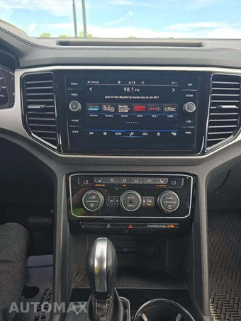 2023 Volkswagen Atlas Cross Sport 2.0T SE w/Technology - miniatura 10