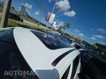 2023 Volkswagen Atlas Cross Sport 2.0T SEL R-Line Black - miniatura 12
