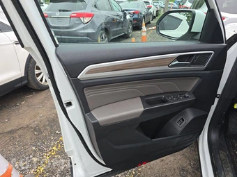 2023 Volkswagen Atlas V6 SEL - miniatura 9