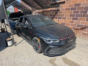 2023 Volkswagen Golf GTI Autobahn Hatchback - miniatura 4