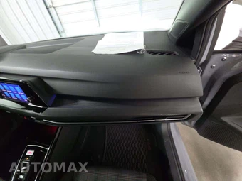 2023 Volkswagen Golf GTI S Hatchback - miniatura 19