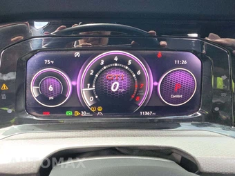 2023 Volkswagen Golf GTI SE Hatchback - miniatura 9