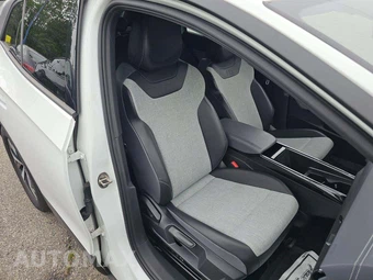 2023 Volkswagen ID.4 Pro – miniatura 17