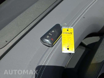 2023 Volkswagen ID.4 Pro S – miniatura 8