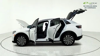 2023 Volkswagen ID.4 Pro S Plus w/VW Sound - miniatura 12