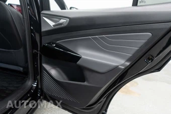 2023 Volkswagen ID.4 Pro S w/LG Battery - miniatura 29