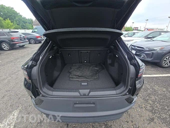 2023 Volkswagen ID.4 S - miniatura 14