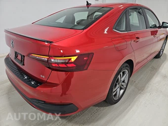 2023 Volkswagen Jetta SE - miniatura 4