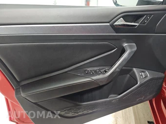 2023 Volkswagen Jetta SE - miniatura 9