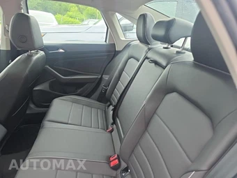 2023 Volkswagen Jetta SE – miniatura 16