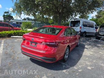 2023 Volkswagen Jetta SE - miniatura 3
