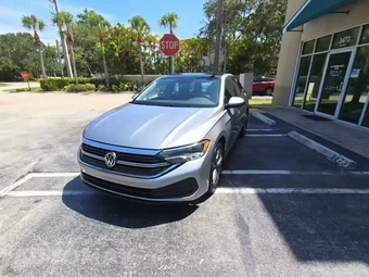 2023 Volkswagen Jetta SE