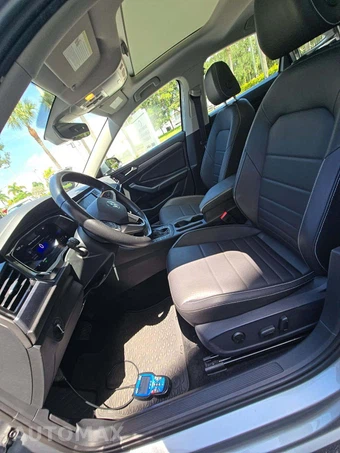 2023 Volkswagen Jetta SE - miniatura 3