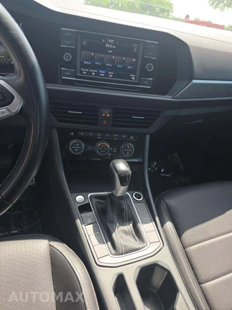 2023 Volkswagen Jetta SE – miniatura 10
