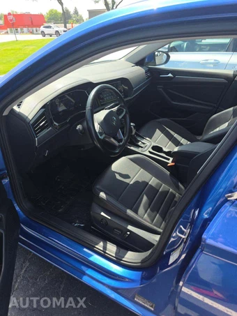 2023 Volkswagen Jetta SE – miniatura 6