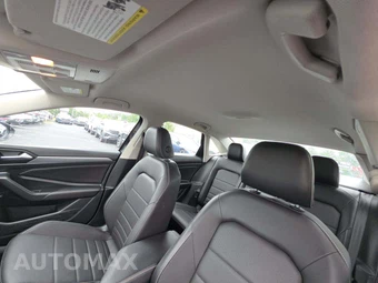 2023 Volkswagen Jetta SE - miniatura 11