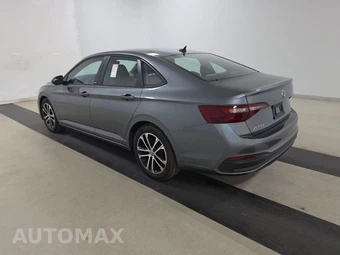 2023 Volkswagen Jetta Sport - miniatura 6