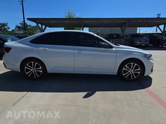 2023 Volkswagen Jetta Sport - miniatura 5