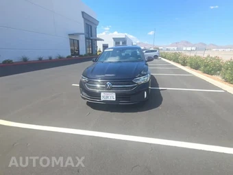 2023 Volkswagen Jetta Sport - miniatura 2