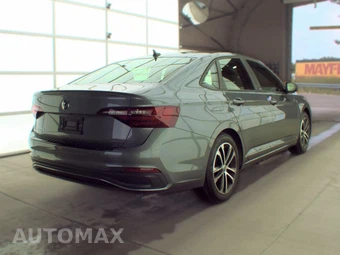 2023 Volkswagen Jetta Sport - miniatura 4