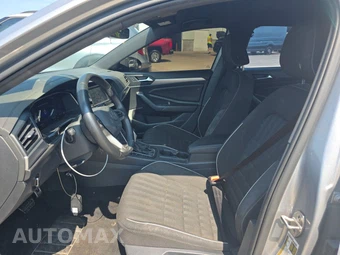 2023 Volkswagen Jetta Sport - miniatura 7