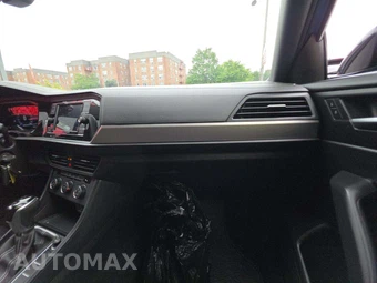 2023 Volkswagen Jetta Sport - miniatura 19