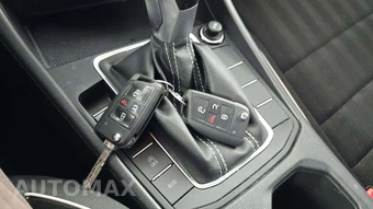2023 Volkswagen Jetta Sport - miniatura 21