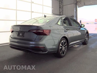 2023 Volkswagen Jetta Sport - miniatura 4