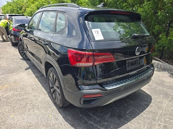 2023 Volkswagen Taos S - miniatura 6