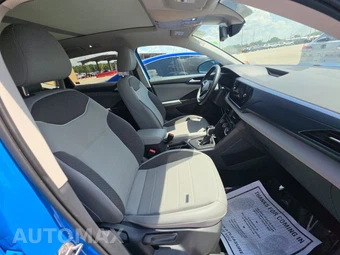 2023 Volkswagen Taos SE – miniatura 8