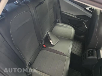2023 Volkswagen Taos SE - miniatura 17