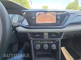 2023 Volkswagen Taos SE - miniatura 7
