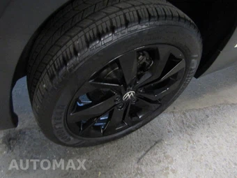 2023 Volkswagen Taos SE - miniatura 21