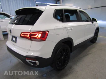 2023 Volkswagen Taos SE - miniatura 6