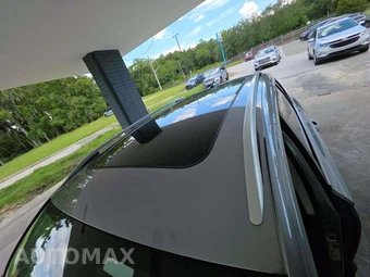 2023 Volkswagen Taos SE - miniatura 9