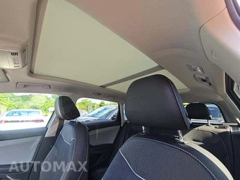 2023 Volkswagen Taos SE – miniatura 11