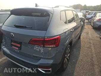 2023 Volkswagen Taos SE - miniatura 4