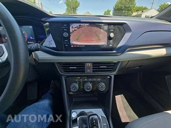 2023 Volkswagen Taos SE - miniatura 7