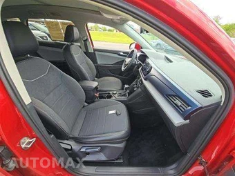 2023 Volkswagen Taos SE - miniatura 19