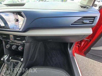 2023 Volkswagen Taos SE - miniatura 20
