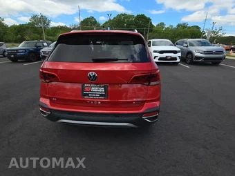 2023 Volkswagen Taos SE - miniatura 4