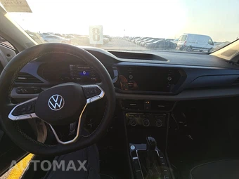 2023 Volkswagen Taos SE - miniatura 11
