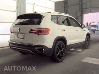 2023 Volkswagen Taos SE - miniatura 4