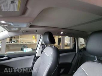 2023 Volkswagen Taos SE - miniatura 17